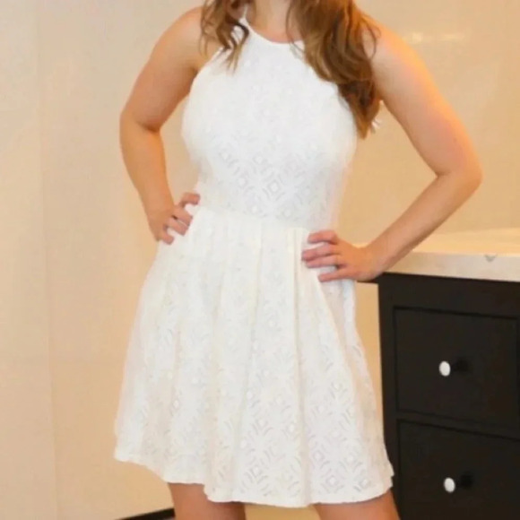 Lace print dress - Picture 1 of 9